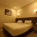 De\'Tonga Hotel
